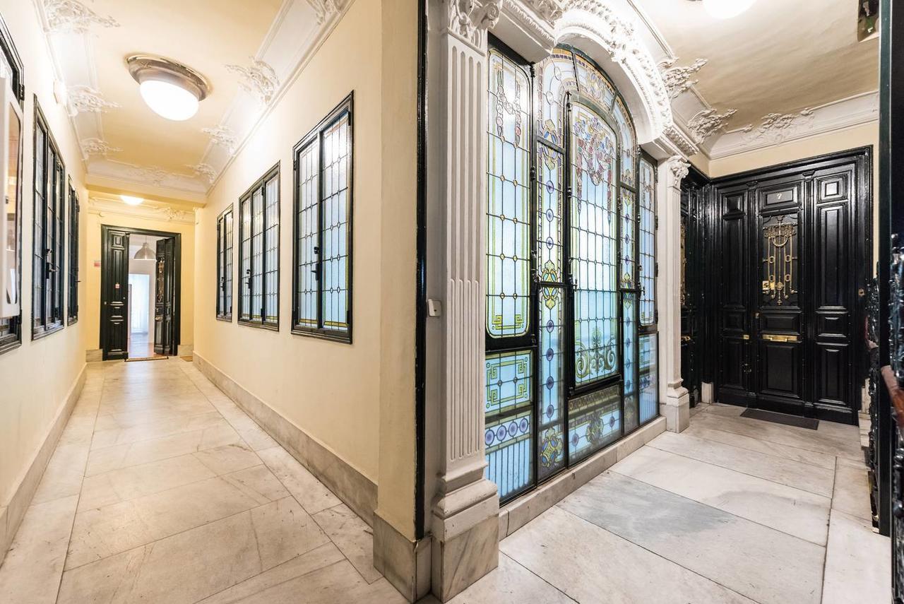 M&F Gran Via 3 Hab Appartement Madrid Buitenkant foto